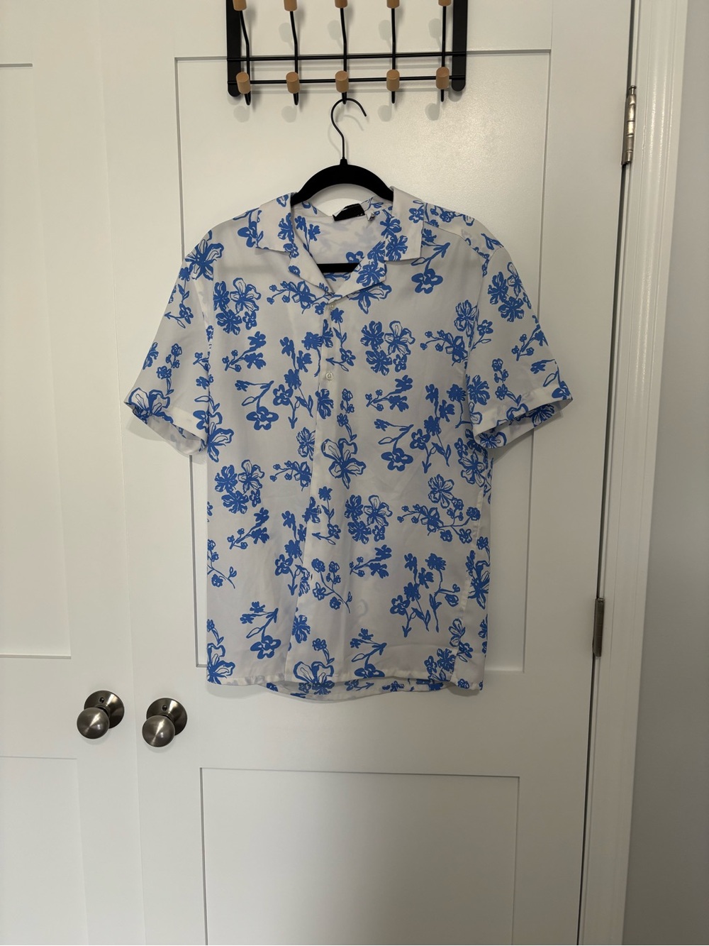 Men’s floral button up